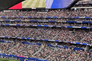 TA：FIFA公布的世界杯上座率很高，但实际比赛中出现大量空座
