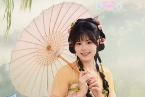 小仙女来喽！李月汝晒古风照 佩奇：哎哟库伊尔：你很漂亮