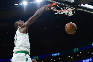 Amick：如果凯尔特人愿意交易杰伦·布朗 开拓者会对他有浓厚兴趣