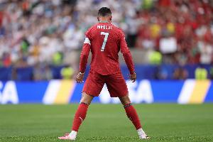 双响！C罗成首位世界杯进10球的葡萄牙球员&现役第5位