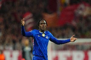 罗马诺：科莫主席亲自致电马洛塔，退让表示无意与国米竞争查洛巴