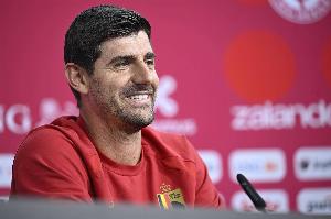 库尔图瓦：西班牙至今还没有丢球，绝不给他们留下任何可乘之机