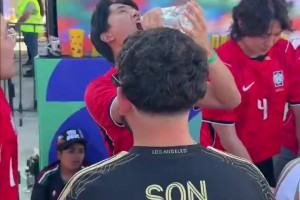 快要登场了！比利时国家队踩场即将对阵埃及的卢门球场！