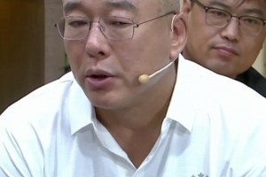 刘建宏：未来球场上裁判会被机器人取代，裁判太容易引起争议了